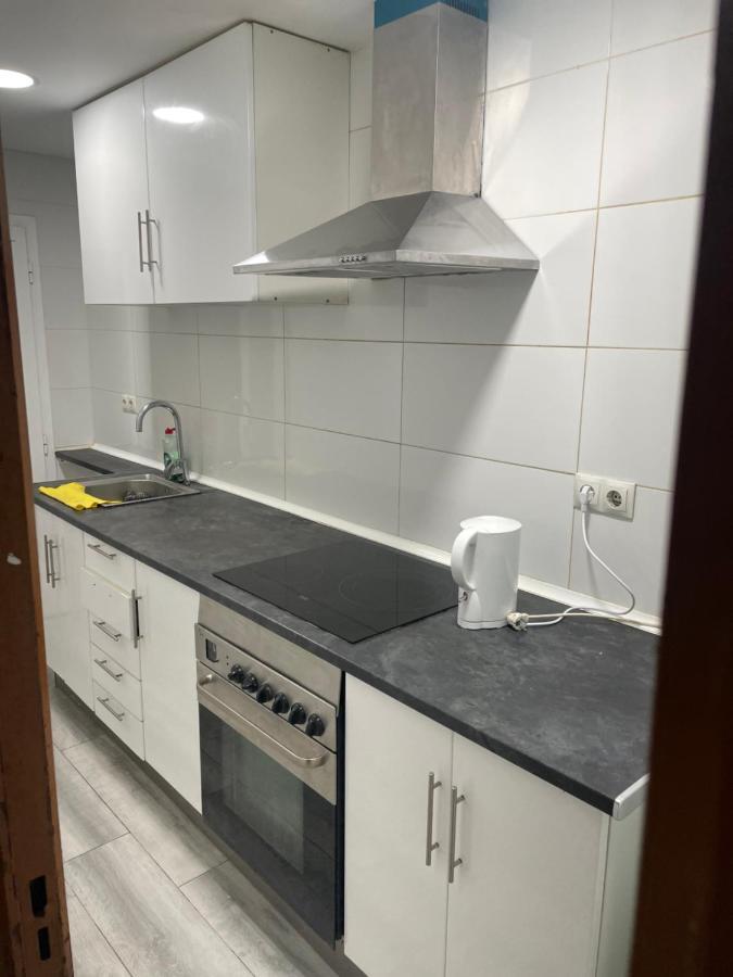 Habitacion Privada Workstay Valencia Buitenkant foto